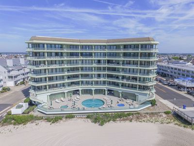 8901 Atlantic Ave Unit 103