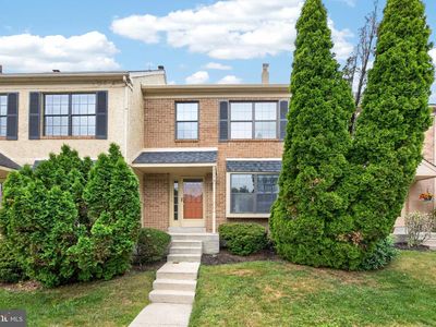 2116 Yorktown North North W