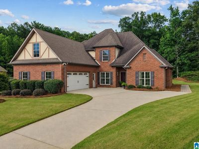 443 River Oaks Ln