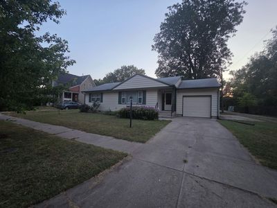 705 N Elm St