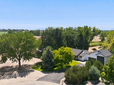 24864 Coventry Dr