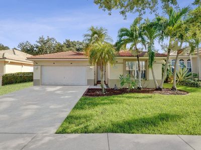 14003 N Cypress Cove Cir