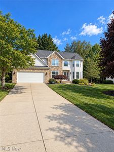 Property at 22639 Rushmore Dr, Richmond Heights, OH