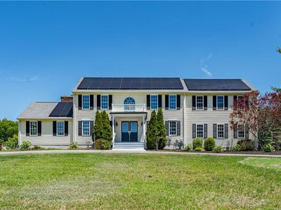 Property at 27 Charles Ave, Uxbridge, MA