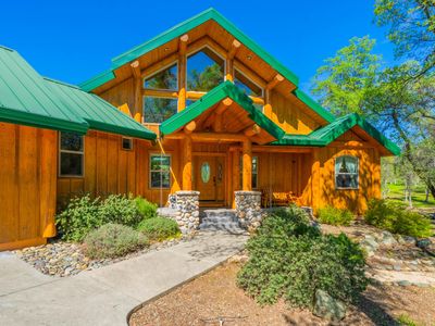 15920 El Camino Robles Rd