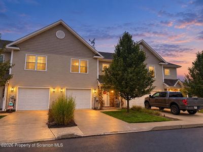 324 N Shadow Wood Cir