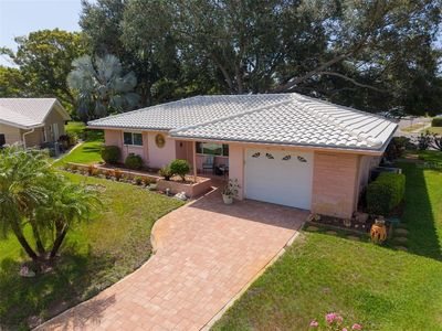 1520 Kenmore Ct