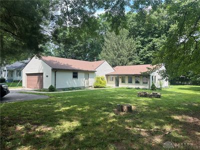 1358 Hanes Rd