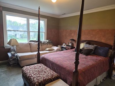 4 Biscayne Ct