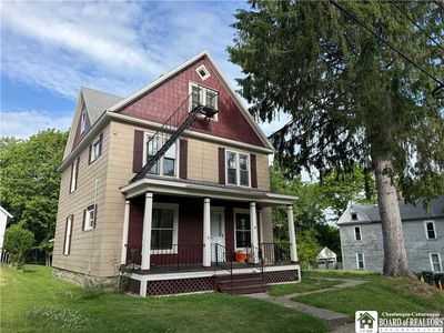 18 Linwood Ave