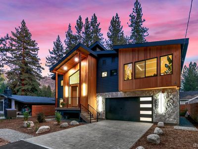 3370 Janet Dr