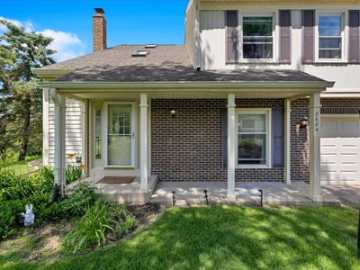 2684 College Hill Cir