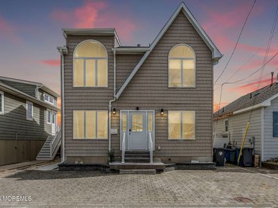 3176 Ocean Road