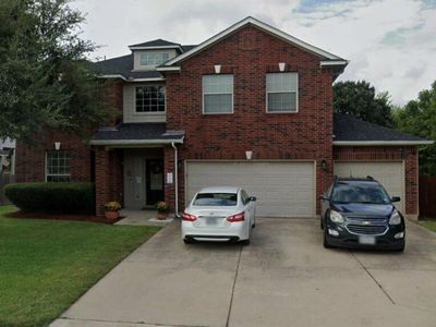 2303 Speidel Dr