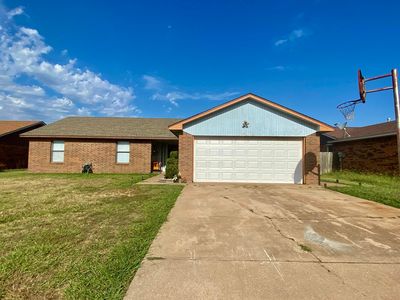 606 Aspen Dr