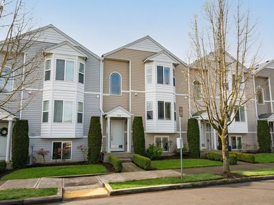 5700 NE 82nd Ave UNIT C15