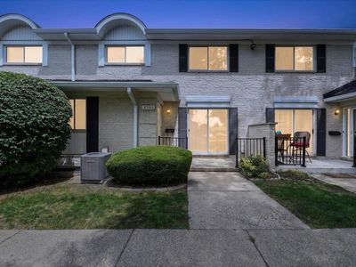 Property at 8503 Winchester Dr, Sterling Heights, MI