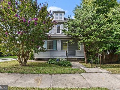7 Maple Ave