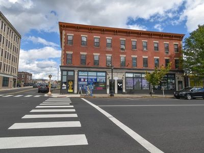 181-187 Chestnut St