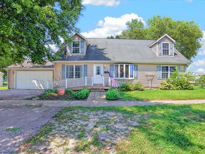 419 Center St