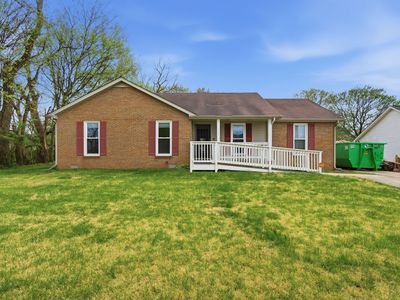 1718 Crestview Dr