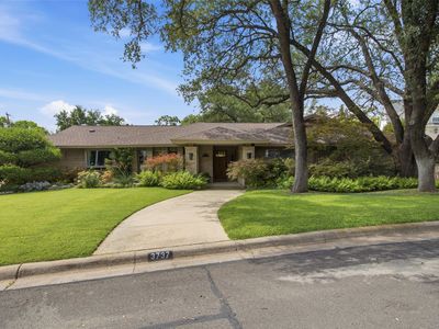 3737 Arroyo Rd