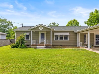 3 Walker Ave