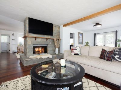 460 Rawhide Rd #B