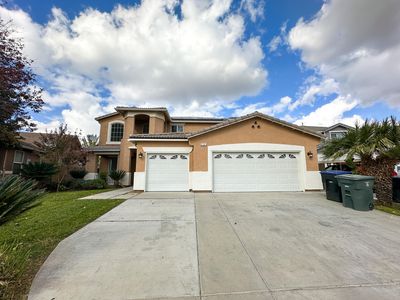 226 E Elkhorn Avenue