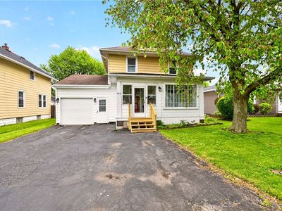 462 Crossfield Rd
