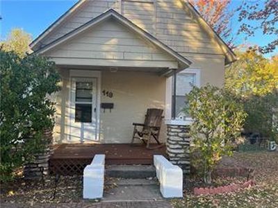 119 W 7th St