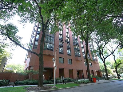 901 S Plymouth Ct APT 1604