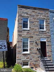 1942 McHenry St