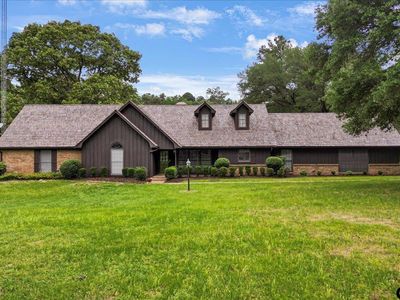 15246 Seven League Rd