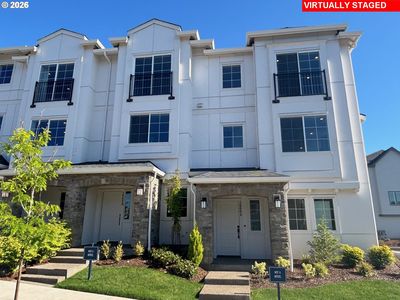 946 SW Lockley Ter