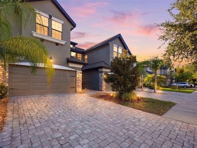4905 Wandering Way