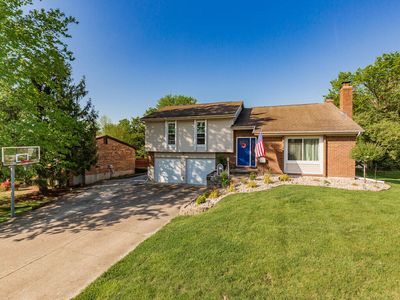 1583 Basswood Ct