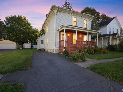 12 Mattie St