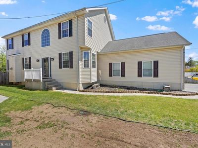 380 South Dr
