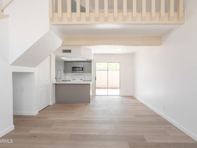 4240 N Longview Ave APT 17