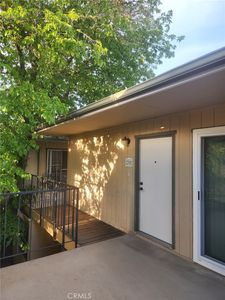 5525 Capistrano Ave APT 20