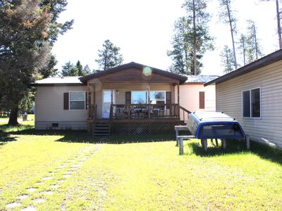 638 Pine Dr