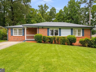 2312 Vistamont Dr