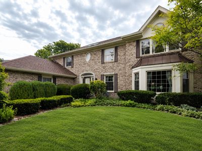 2311 Crab Tree Ln