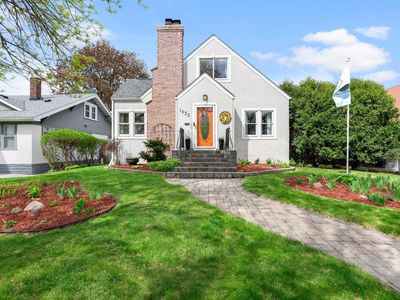 1033 Smith Ave S