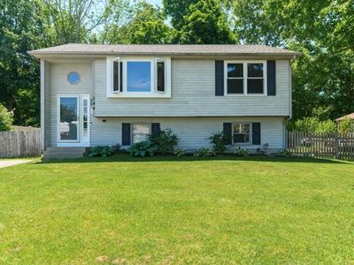 244 Samuel Gorton Ave