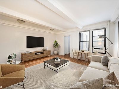 17 W 64th St APT 5F