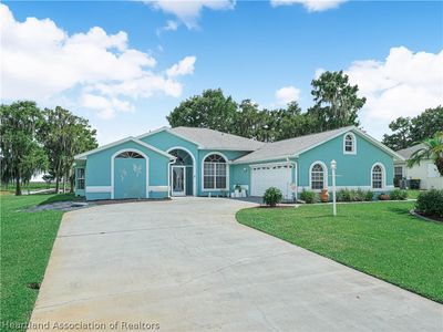 1125 Lakeside Way