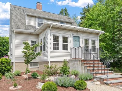 74 Galen St