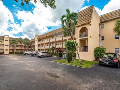 8345 Sunrise Lakes Blvd APT 210